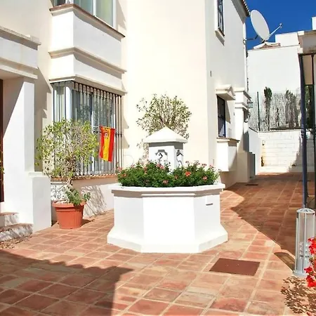 Lovely 3 Bed Townhouse Close To Beach Rdr389 Holiday home *
